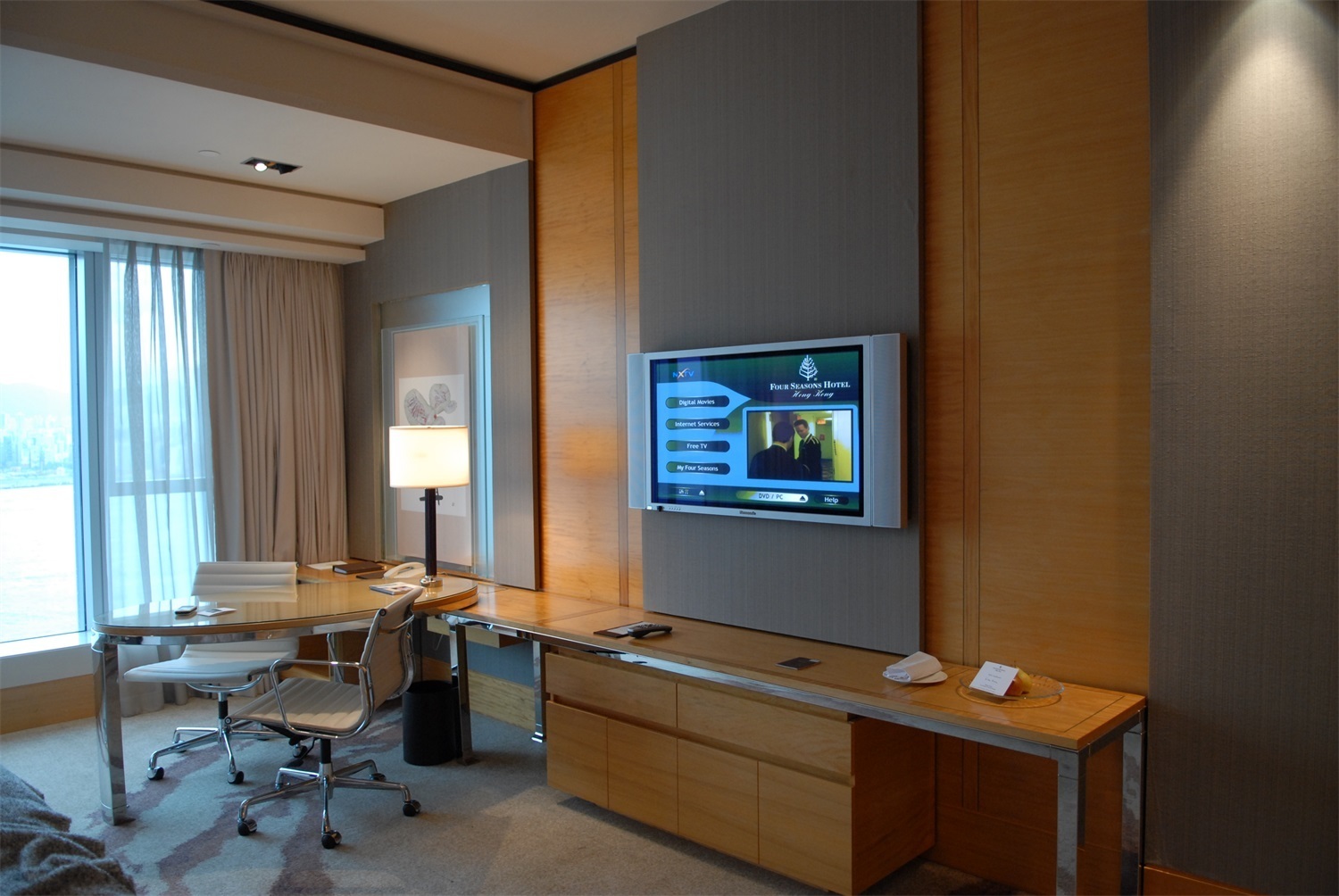 Four Seasons Hotel